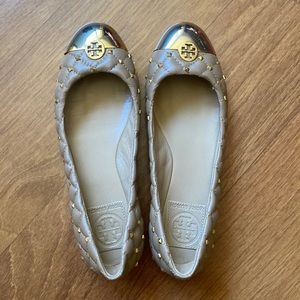 Tory Burch Kaitlin Ballet with Studs (size 5)
